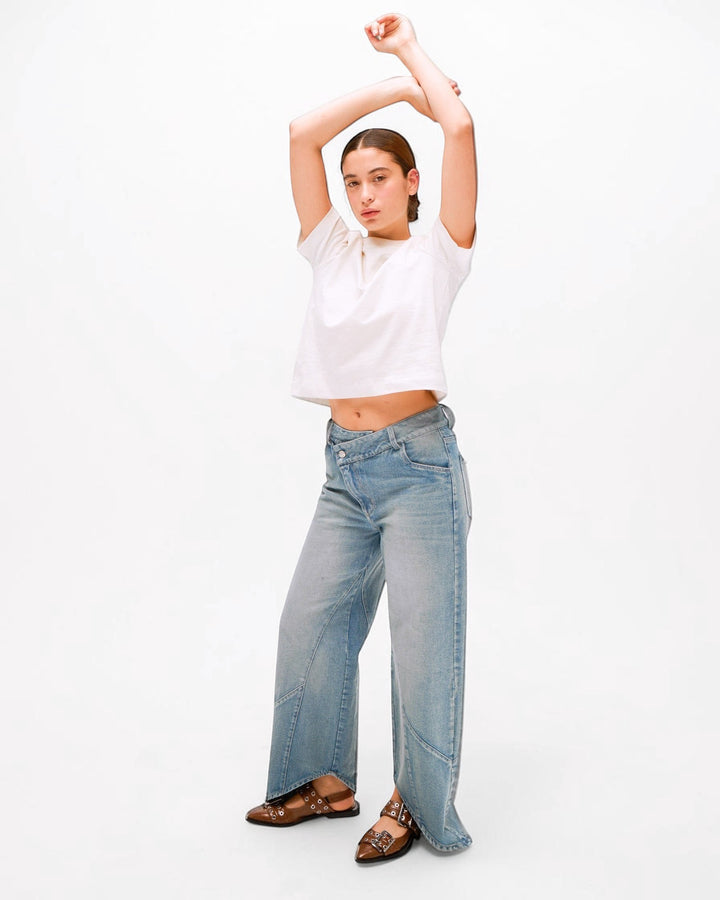 The Weekender Jean in Light Blue
